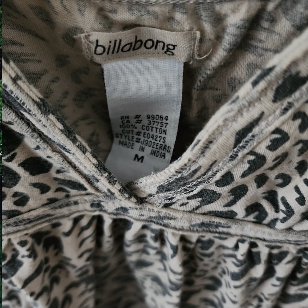 Billabong Gray Leopard Print Cami, Size Medium - image 3